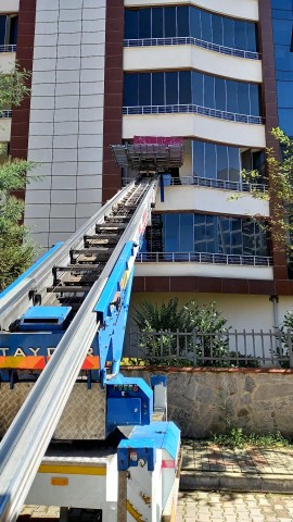 Oskay nakliyat dış cephe eşya taşıma asansörü